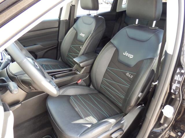 Jeep COMPASS 4xe 240 Hybride | Upland | leder | Navi | 18" |