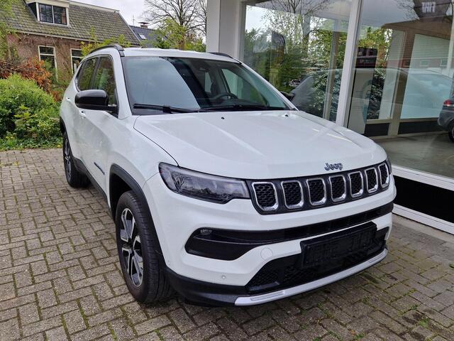 Jeep COMPASS 4xe 190 Plug-in Hybrid Electric Limited Business | Achteruitrijcamera | Parkeersensoren V+A | Navigatie | Climate & Cruise control
