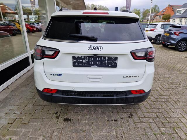 Jeep COMPASS 4xe 190 Plug-in Hybrid Electric Limited Business | Achteruitrijcamera | Parkeersensoren V+A | Navigatie | Climate & Cruise control