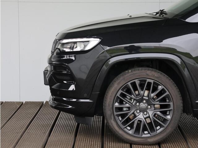Jeep COMPASS 1.3T Limited | Panoramadak | Navigatie | Stoel verwarming&ventilatie |