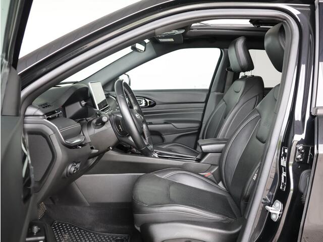 Jeep COMPASS 1.3T Limited | Panoramadak | Navigatie | Stoel verwarming&ventilatie |