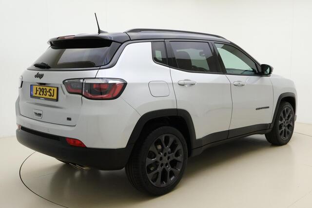 Jeep COMPASS 1.3T S Automaat | Navigatie | Camera | Lederen bekleding | Parkeersensoren voor en achter | Stoel & Stuurverwarming | Zwart dak | Keyless | Lichtmetalen velgen