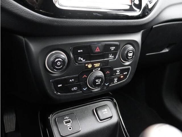 Jeep COMPASS 1.4 MultiAir Night Eagle | Grijs Kenteken | Navi | Cruise Control |