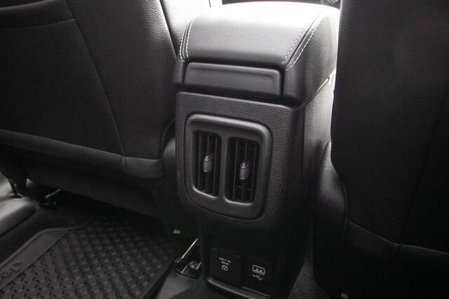 Jeep COMPASS 4xe 240 Plug-in Hybrid Electric S - All-in rijklrprs | Trekhaak | Schuifdak | Volledig uitgerust