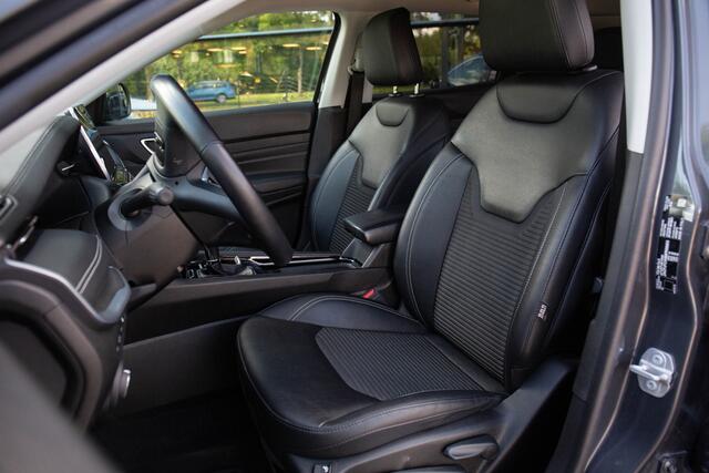 Jeep COMPASS 4xe 190 Plug-in Hybrid Electric Limited Business , Adap. cruise, Carplay, Stuur/stoelverwarming,