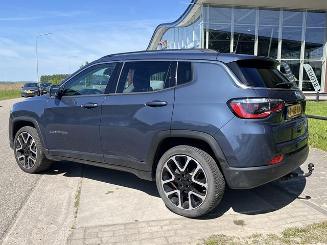 Jeep COMPASS 1.3T 150 PK 80th Anniversary / Automaat / Trekhaak + Trekgewicht 1.750 KG / Stoelverw. + Stuurverw. / Apple Carplay - Android Auto / Camera / LMV /