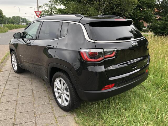 Jeep COMPASS 1.3T Limited DCT AUTOMAAT|NAVI|CLIMATE|CAMERA|PDC|STOELVERWARMING|18"