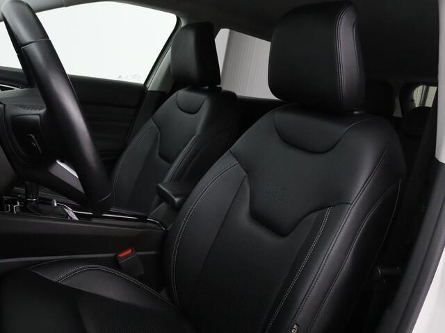 Jeep COMPASS 4xe 240 Plug-in Hybride Electric S | Leder | Stoel & stuurverwarming | Camera | Adaptive cruise | Carplay | Navigatie