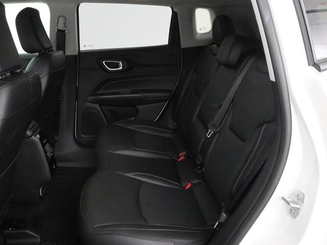 Jeep COMPASS 4xe 240 Plug-in Hybride Electric S | Leder | Stoel & stuurverwarming | Camera | Adaptive cruise | Carplay | Navigatie