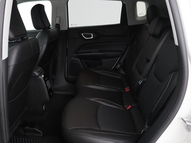 Jeep COMPASS 4xe 240 Plug-in Hybride Electric S | Leder | Stoel & stuurverwarming | Camera | Adaptive cruise | Carplay | Navigatie