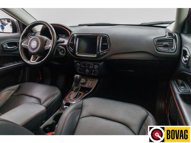 Jeep COMPASS 4xe 240 240 PK Plug-in Hybrid Electric Trailhawk | Alpine sound | Memory stoel | Stoel- en stuurverwarming, trekhaak afn.