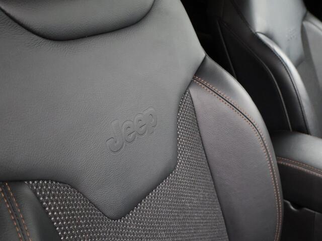 Jeep COMPASS 2.0 MJ 170 PK DIESEL AUT. 4X4 LIMITED + AFN. TREKHAAK | BEATS AUDIO | NAVIGATIE | APPLE CARPLAY