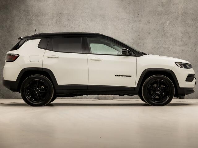Jeep COMPASS 4xe 240 Plug-in Hybrid Electric Upland 240Pk Automaat (APPLE CARPLAY, GROOT NAVI, VIRTUAL COCKPIT, 360 CAMERA, KEYLESS, LEDER, SPORTSTOELEN, ADAPTIVE CRUISE, LANE ASSIST, NIEUWSTAAT)
