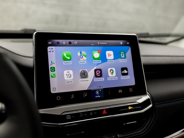 Jeep COMPASS 4xe 240 Plug-in Hybrid Electric Upland 240Pk Automaat (APPLE CARPLAY, GROOT NAVI, VIRTUAL COCKPIT, 360 CAMERA, KEYLESS, LEDER, SPORTSTOELEN, ADAPTIVE CRUISE, LANE ASSIST, NIEUWSTAAT)