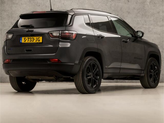 Jeep COMPASS 4xe 240 Plug-in Hybrid Electric Upland Sport 240Pk Automaat (VIRTUAL COCKPIT, APPLE CARPLAY, 360 CAMERA, LEDER, GROOT NAVI, SPORTSTOELEN, KEYLESS, ADAPTIVE CRUISE, LANE ASSIST, NIEUWSTAAT)