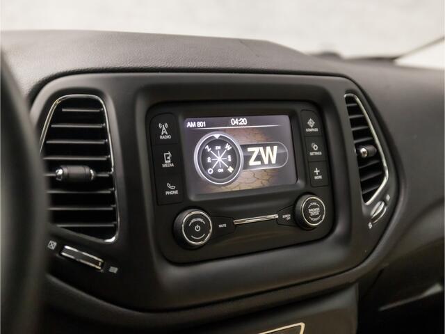 Jeep COMPASS 1.4 MultiAir Longitude 141Pk (NAVIGATIE, BLUETOOTH, PARKEERSENSOREN, SPORTSTOELEN, CRUISE, LM VELGEN, NIEUWE APK, NIEUWSTAAT)