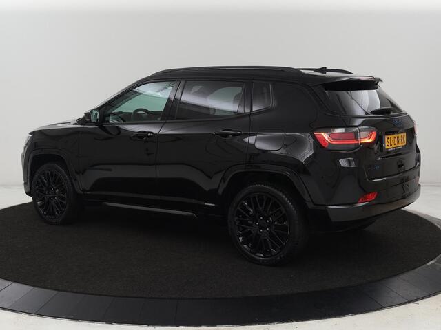 Jeep COMPASS 4xe 240 Plug-in Hybrid Electric S | Leder | Stoel & stuurverwarming | Adaptive cruise | Camera | Carplay | Keyless | Elektrische stoelen | 19'' | Digital Cockpit | Navigatie | PHEV | Plug In
