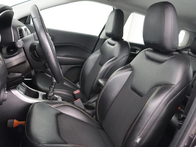 Jeep COMPASS 1.4 MultiAir Longitude | Half Leder | Cruise Control | Trekhaak afneembaar | Camera | Navigatie