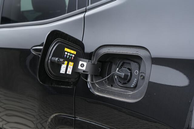 Jeep COMPASS 4xe 240 PK Hybrid S | Leder | Navi | Winter | Camera | 19"