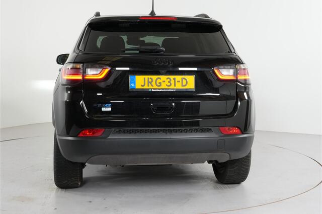 Jeep COMPASS 4xe 240 pk PHEV Upland | Stl. verw. | Camera | Carplay | Adaptieve Cruise | Lane assist | El. achterklep |