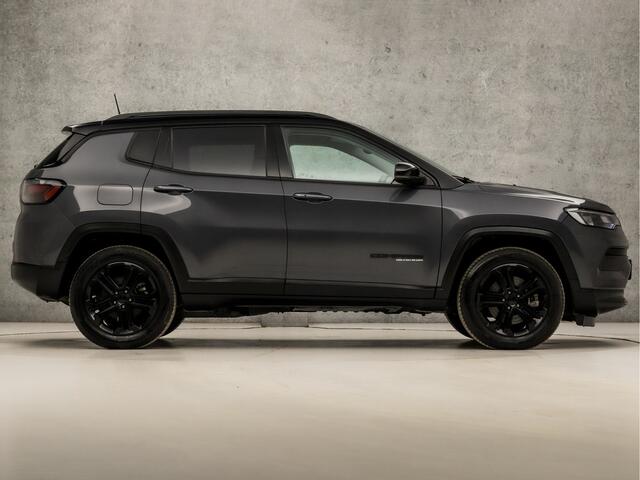 Jeep COMPASS 4xe 240 Plug-in Hybrid Electric Upland 240Pk Automaat (VIRTUAL COCKPIT, APPLE CARPLAY, GROOT NAVI, 360 CAMERA, LEDER, SPORTSTOELEN, KEYLESS, ADAPTIVE CRUISE, NIEUWSTAAT)