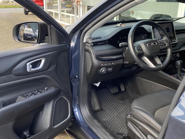 Jeep COMPASS 4xe 190 Plug-in Hybrid Electric Night Eagle / Automaat / NL-Auto / Stoel-/Stuurverwarming / Afneembare-Trekhaak / Adaptieve Cruise-Control / Climate-Control / LED / Keyless / Apple-Carplay & Android-Auto / Draadloze-Telefoonlader / DAB Radio-Bluetooth / N