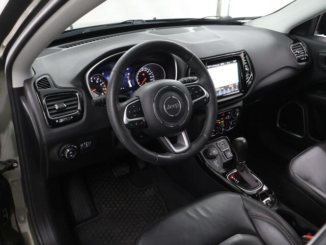 Jeep COMPASS 1.4 MultiAir Limited 4x4 | Trekhaak Afneembaar | Navigatie | Parkeercamera | Beats Audio | Stoelverwarming | Keyless Go | Memoryseat |