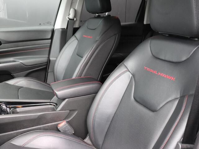 Jeep COMPASS 4xe 240 Plug-in Hybrid Electric Trailhawk 4WD | CAMERA |LEDER | NAVi | LMV | PDC | ELECTR VERSTELB STOELEN MET MEMORY