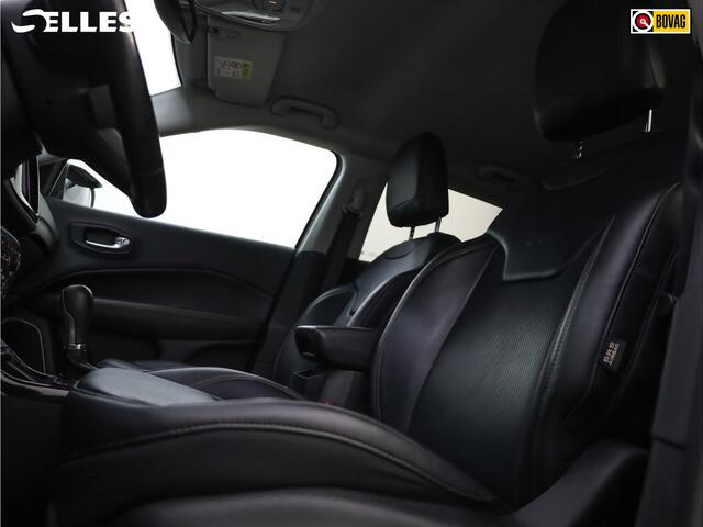 Jeep COMPASS 1.3T S Limited | Trekhaak | Stuur en Stoelverwarming | Apple Carplay en Android Auto