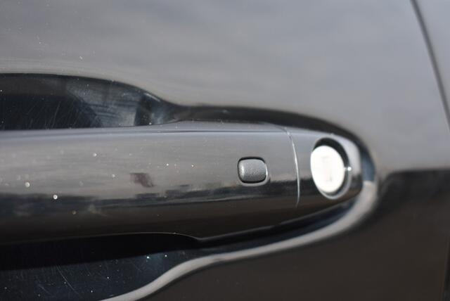 Jeep COMPASS 1.4 M.AIR LTD 4X4 / BEATS GELUID / STOEL STUUR VERW / TREHAAK