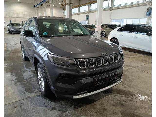 Jeep COMPASS 1.5T e-Hybrid Summit Stoel+stuur verwarming/Camera/Zelf inparkeren.