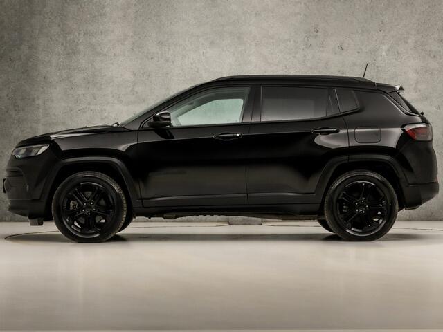 Jeep COMPASS 4xe 240 Plug-in Hybrid Electric Trailhawk 240Pk Automaat (VIRTUAL COCKPIT, APPLE CARPLAY, GROOT NAVI, LEDER, CAMERA, SPORTSTOELEN, KEYLESS, GETINT GLAS, ADAPTIVE CRUISE, NIEUWSTAAT)