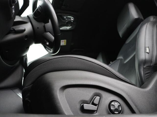 Jeep COMPASS 4xe 240 Plug-in Hybrid Electric S | Leder | Stoel & stuurverwarming | Alpine Sound | Camera | Bi-Xenon | Memory | Keyless | Carplay | Navigatie | PHEV