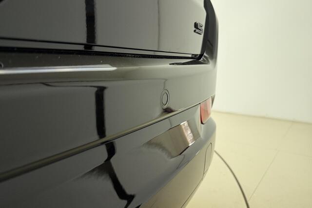 Jeep COMPASS 4xe 240 Plug-in Hybrid Electric S Automaat | Navigatie | Keyless | Lichtmetalen velgen | Lederen bekleding | Extra getint glas | Camera