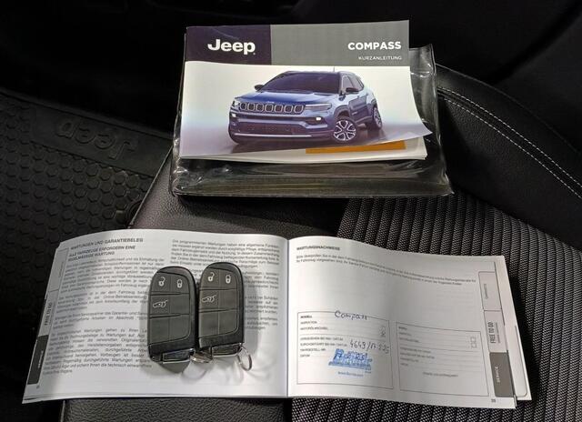 Jeep COMPASS 1.5T e-Hybrid Summit 1450KG trekgewicht/Stoel+stuur verwarming.