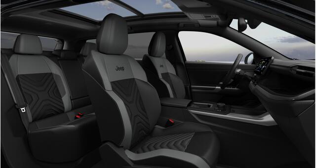 Jeep COMPASS 1.2 e-Hybrid 145 First Edition DIRECT RIJDEN! - PANORAMADAK - CONVENIENCE PACK - 8 JAAR GARANTIE