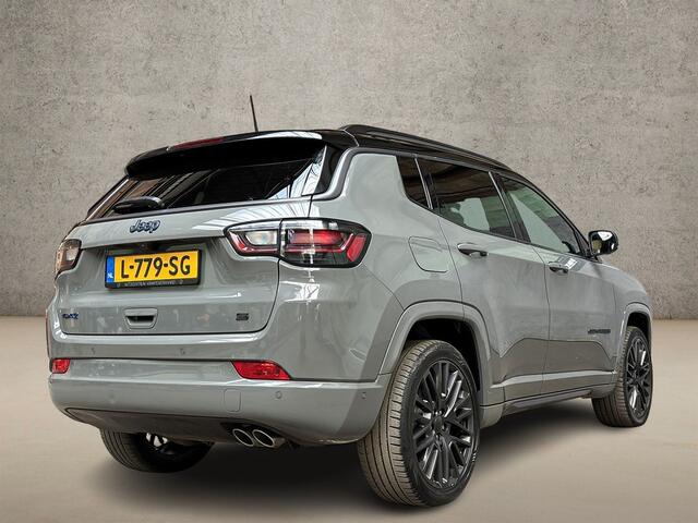 Jeep COMPASS 4xe 240 Plug-in Hybrid S Sport 240Pk Automaat (VIRTUAL COCKPIT, NARDO GREY, APPLE CARPLAY, STOELKOELING/VERWARMING, LEDER, 360 CAMERA, ADAPTIVE CRUISE, ALPINE AUDIO, GETINT GLAS, NIEUWSTAAT)