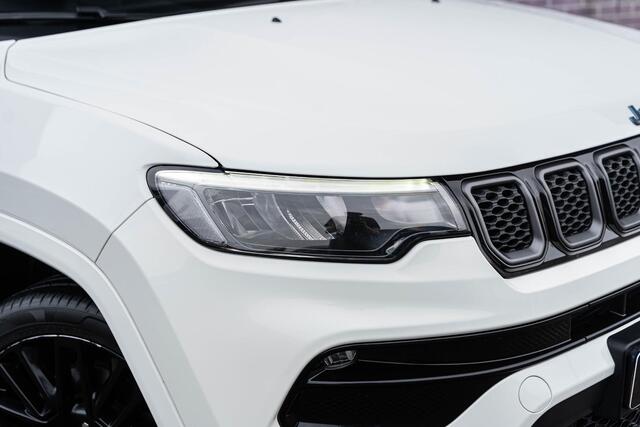 Jeep COMPASS 4xe 240 Plug-in Hybrid Electric S | PHEV | Adaptieve Cruise Control | Rondomzicht camera | Navigatie | Android Auto & Apple CarPlay | LED Koplampen | Stoel-/Stuurverwarming | Lederen Bekleding | Dodehoek Detectie |