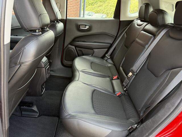 Jeep COMPASS 1.3T Night Eagle automaat NAVI CLIMA CARPLAY CRUISE CAMERA PDC