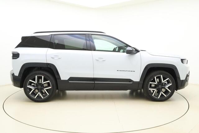 Jeep COMPASS First Edition 74 kWh | DEMO | Stoelmassage | Stoel verwarming/ventilatie | HUD | Panoramadak | Lederen bekleding | Keyless | Elektrische kofferklep