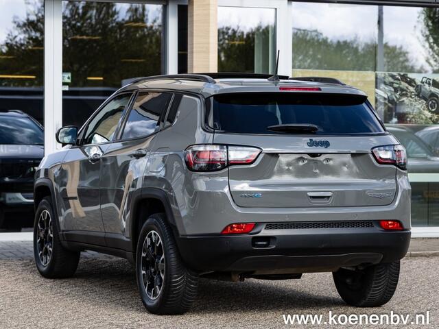 Jeep COMPASS 4XE 240pk PHEV Trailhawk Autom. PANO / CLIMA / ADAP. CRUISE