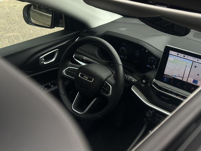 Jeep COMPASS 1.5T e-Hybrid Limited Pano/ECC/Camera.