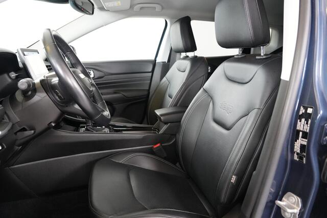 Jeep COMPASS 4xe 240pk S PHEV | Trekhaak | Leer | Stl. verw. | 19" | Camera 360° | Memory | Adaptive | Dodehoek | Inparkeer |