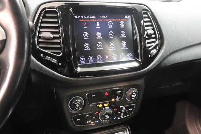 Jeep COMPASS 1.3T Night Eagle Liberty Edition | Camera | Navigatie | Half Leder | Cruise control | ApplCarplay AndroidAuto | Trekhaak |