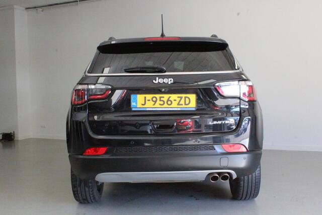 Jeep COMPASS 1.3T Limited | NAVIGATIE | PDC-V/A | CAMERA | CLIMA | CRUISE | CARPLAY | KEYLESS | LMV |