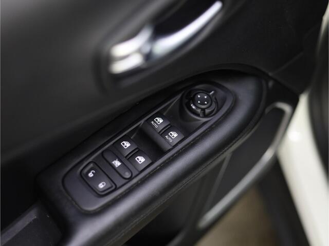 Jeep COMPASS 1.3T Night Eagle Liberty Edition | Trekhaak | Automaat | Apple Carplay & Android Auto | Navigatie | Camera | Keyless