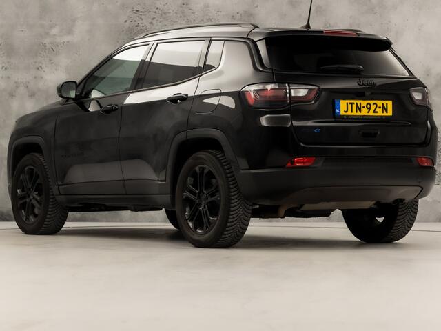 Jeep COMPASS 4xe 240 Plug-in Hybrid Electric Sport 240Pk Automaat (VIRTUAL COCKPIT, APPLE CARPLAY, GROOT NAVI, KEYLESS, CAMERA, SPORTSTOELEN, LEDER, GETINT GLAS, ADAPTIVE CRUISE, NIEUWSTAAT)