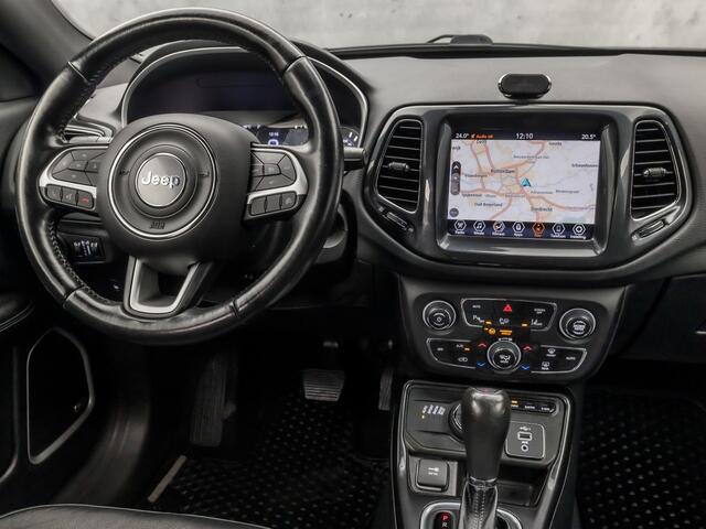 Jeep COMPASS 4xe 240 Plug-in Hybrid Electric S 240Pk Automaat (APPLE CARPLAY, NAVIGATIE, CAMERA, KEYLESS, LEDER, SPORTSTOELEN, ZWART HEMEL, GETINT GLAS, NIEUWE APK, NIEUWSTAAT)