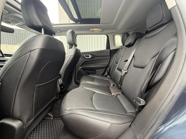 Jeep COMPASS 4xe 240 Plug-in Hybrid Electric S | 84% SOH | LED | Leder | Keyless | Achteruitrijcamera | Lichtmetalen velgen 19" | Apple Carplay/Android Auto