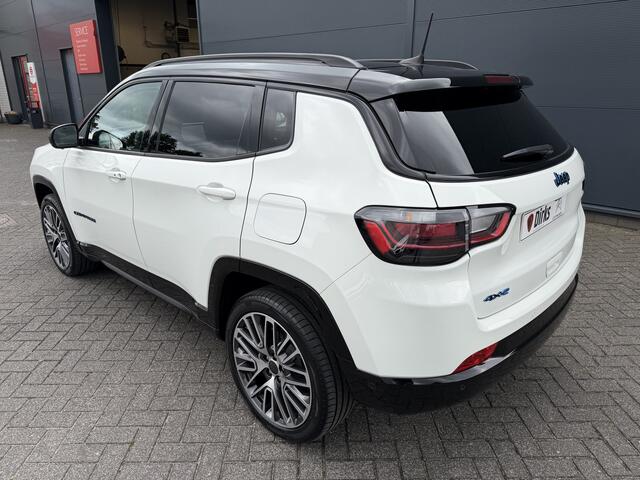 Jeep COMPASS 4xe 240 Plug-in Hybrid Electric Summit (Elektrisch Schuifdak - Leder incl verwarming/koeling/geheugen - Elektrische Klep - 360gr Camera - Adaptieve Cruise Controle - 19"- Keyless Entry - LED - 4x4)